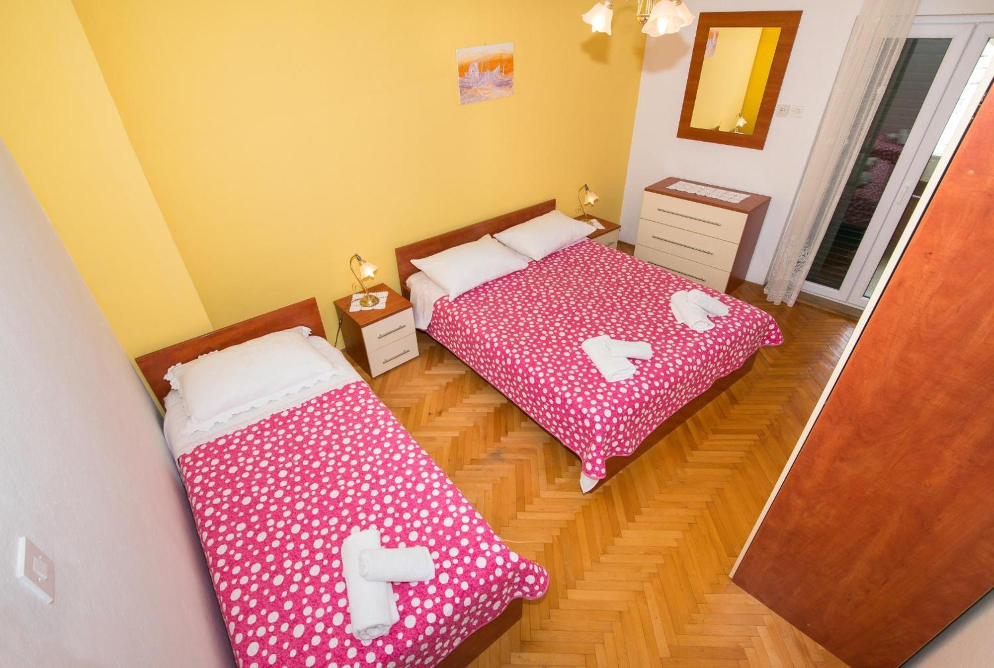 Apartments Marieta Makarska Szoba fotó