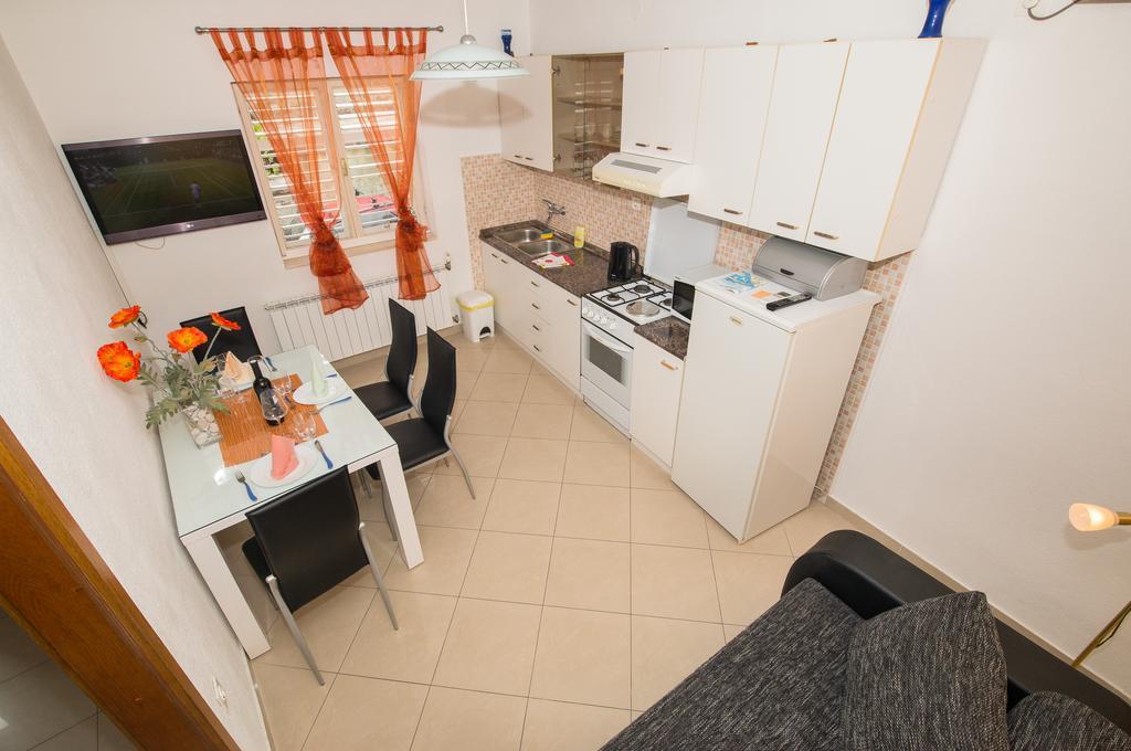 Apartments Marieta Makarska Kültér fotó
