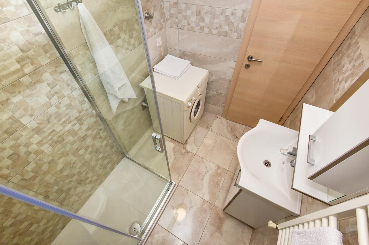 Apartments Marieta Makarska Kültér fotó